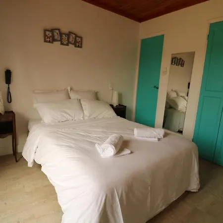 De L'aven Hotel